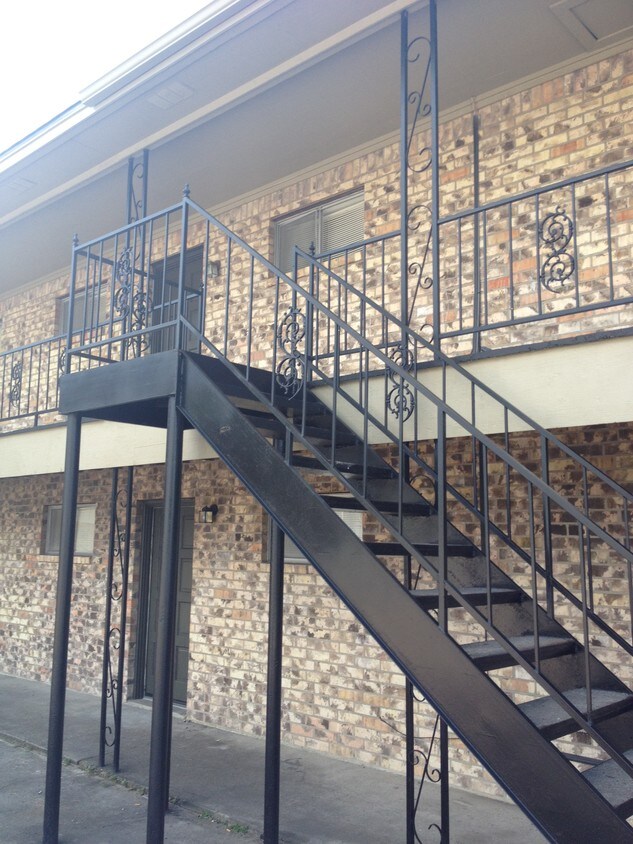 Primary Photo - 3319 Avenue H