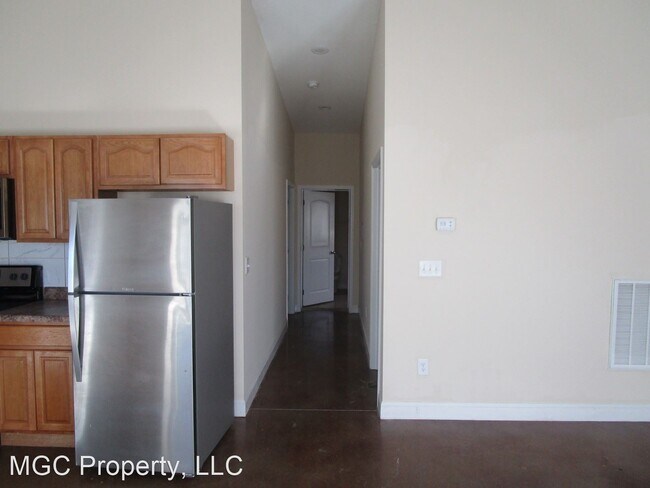 Foto del edificio - 2 br, 1 bath House - 3536 W.Walnut #1