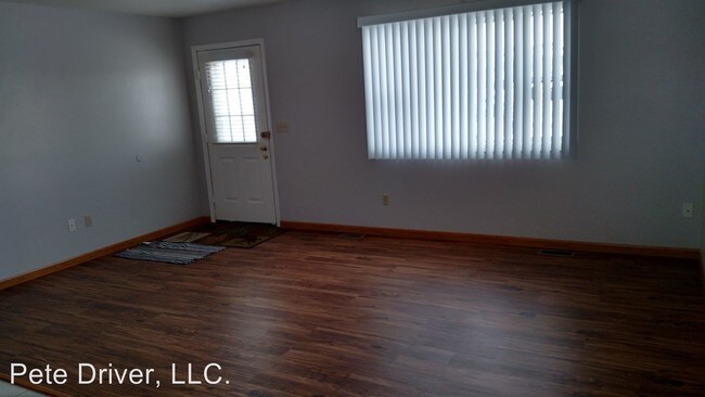 Building Photo - 3804 Tepee St