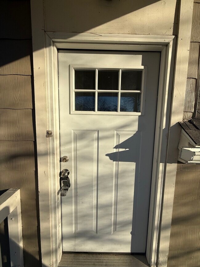 Foto del edificio - 111 Center Ave