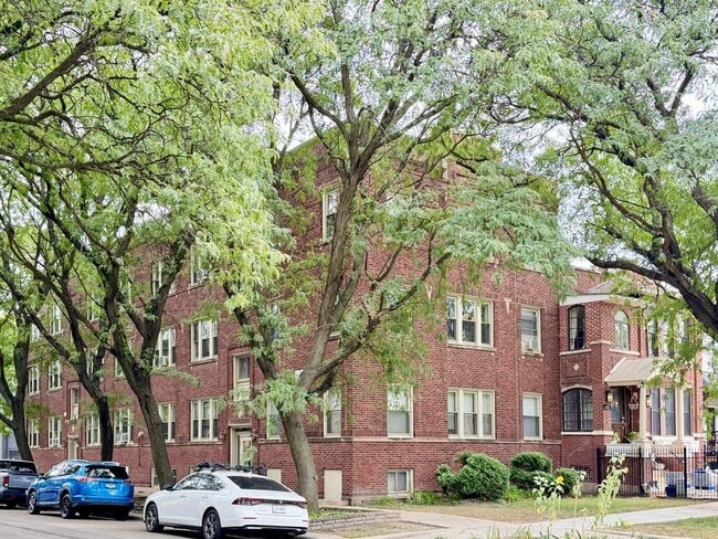 Building Photo - 2919 W George St