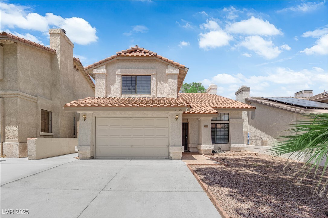 Foto principal - 2830 Belleza Ln