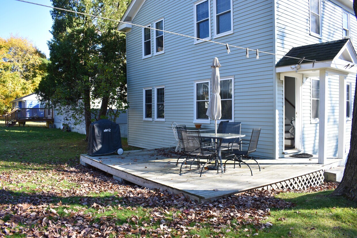 Patio - 71 Sunset Ave