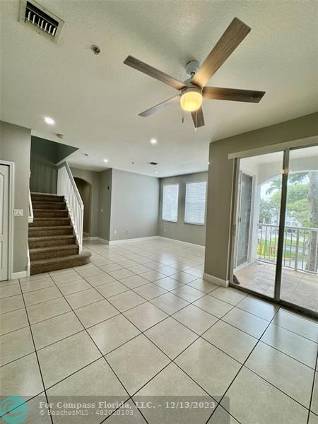 Foto del edificio - 4425 SW 160th Ave