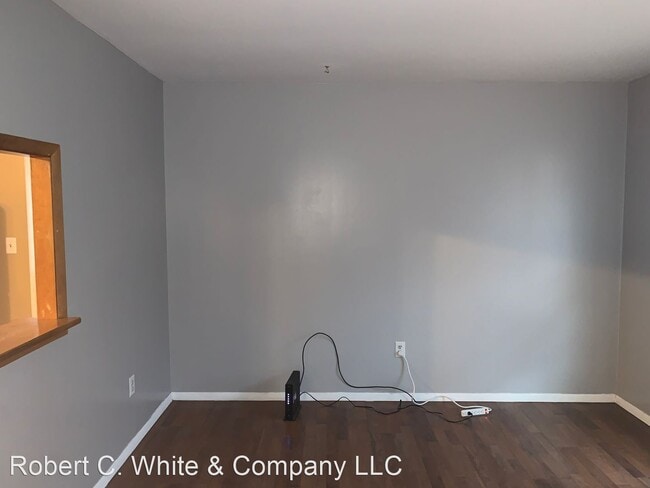 Building Photo - 3 br, 1 bath House - 32 Celentano Drive