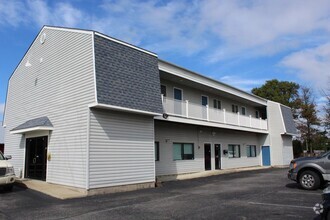 Building Photo - 101 Chester Vlg