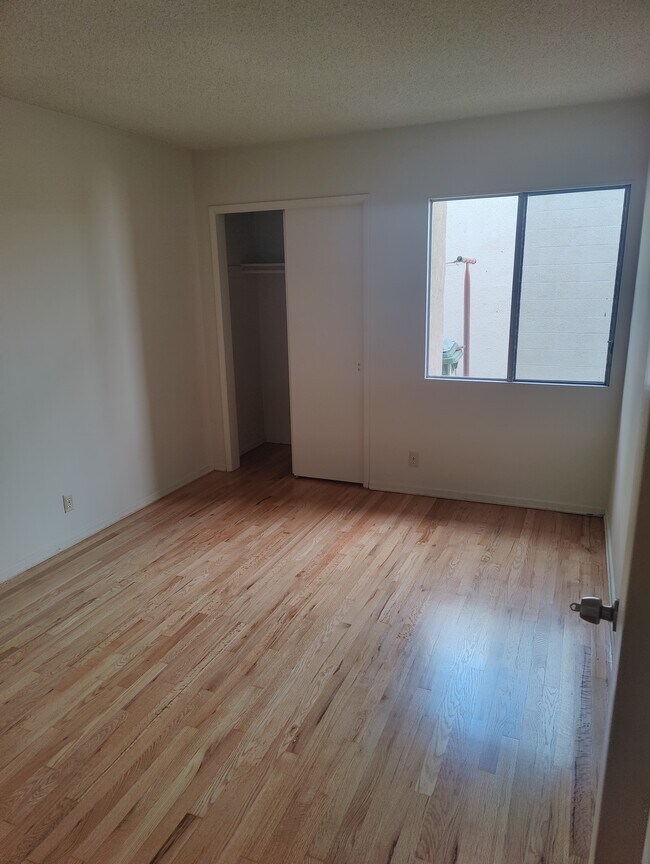 Bedroom 1 - 1424 Colby Ave