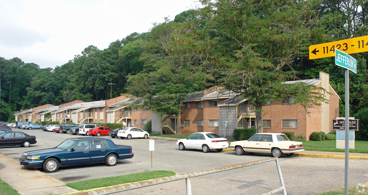 Deer Park - Deer Park Apartments