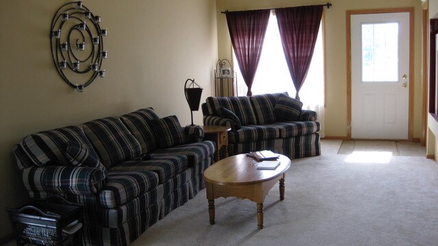 Building Photo - 1593 Prosperity Ln