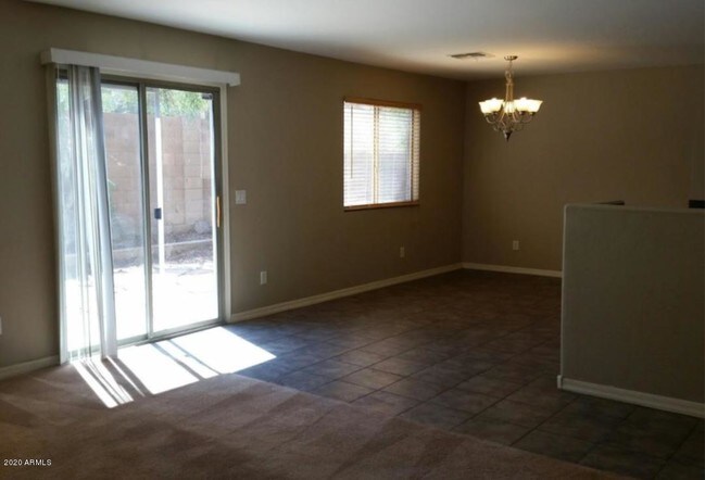 Building Photo - 12925 W Fleetwood Ln