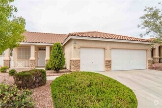 Building Photo - 830 Kingston Springs Way