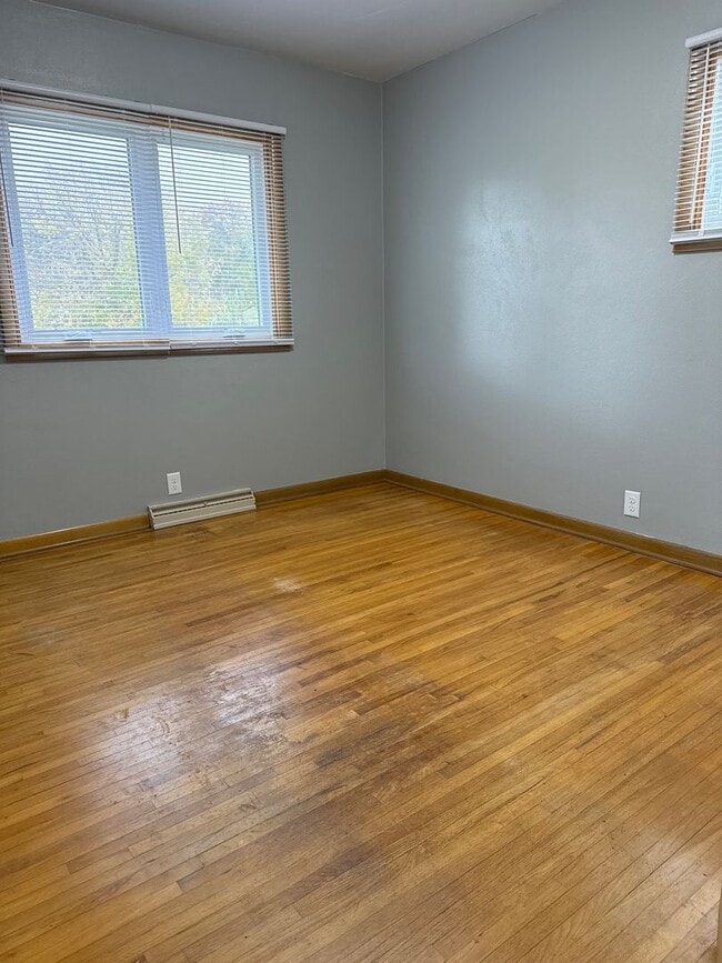 Building Photo - 543 Mildred Ave