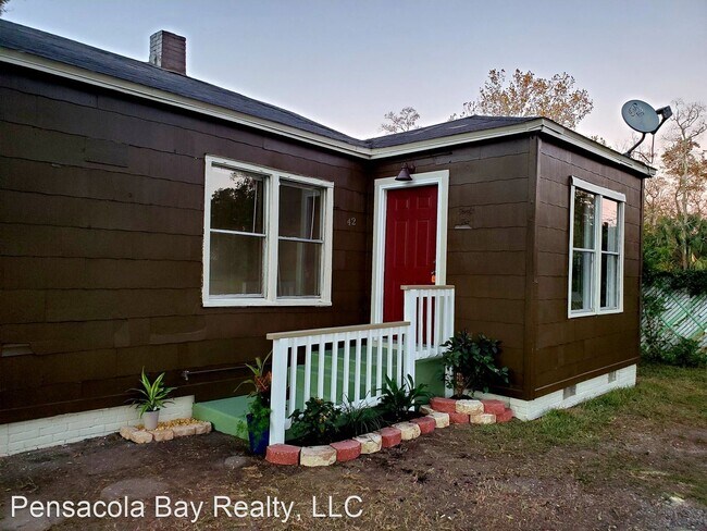 Foto del edificio - 3 br, 1 bath House - 42 Gloucester Ave