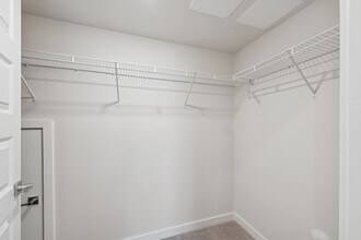 Interior Photo - Ascend Cottages At Highland Square