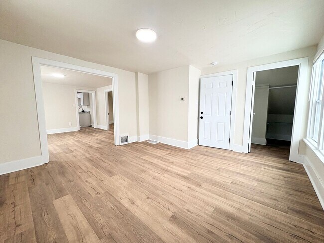 Foto del edificio - 520 12th Ave