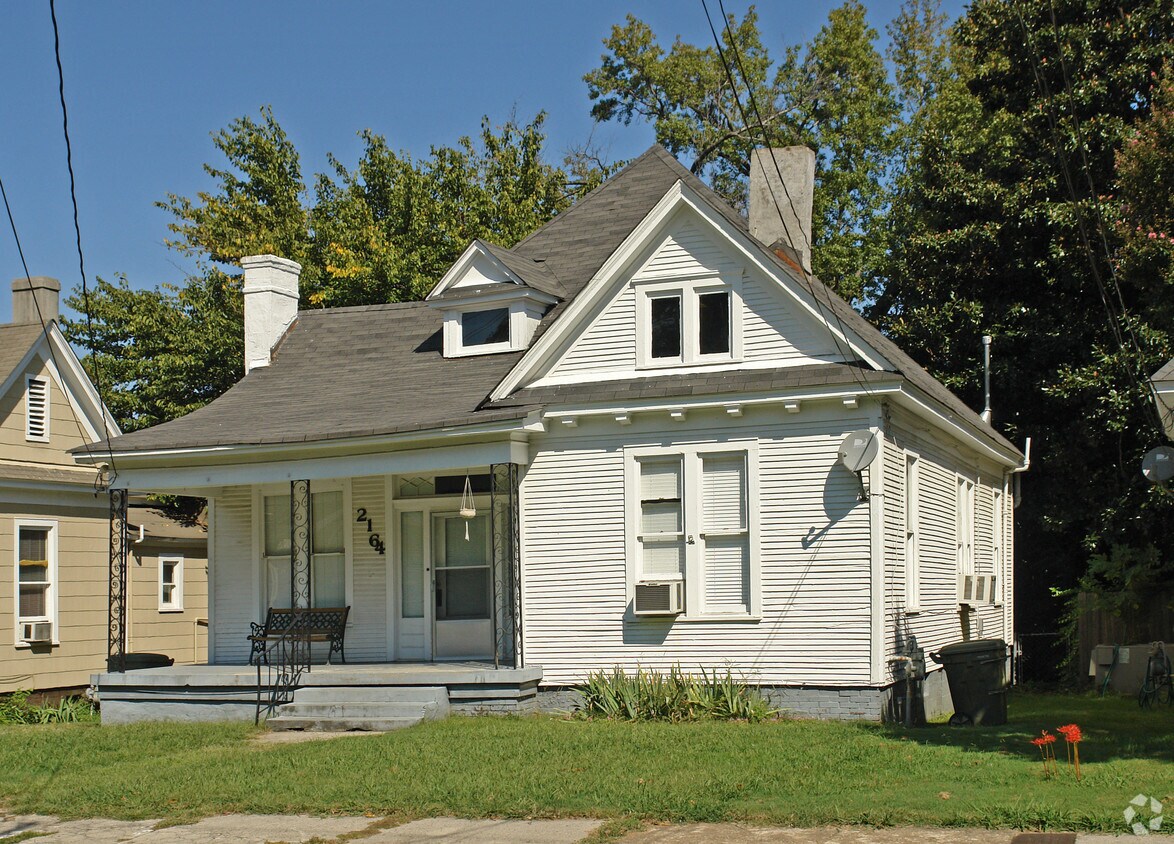 Building Photo - 2164 Harbert Ave