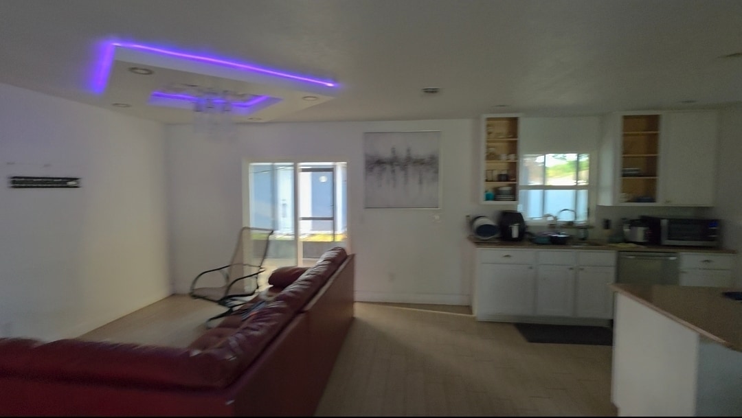 Building Photo - 669 Riverwoods Cir