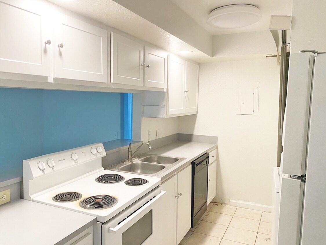 Foto principal - 4501 Treehouse Ln