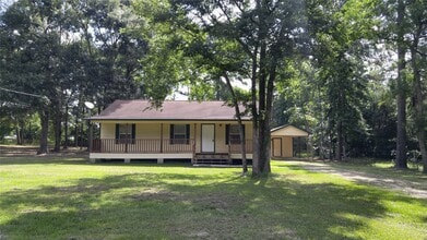 Building Photo - 12115 Old County Rd