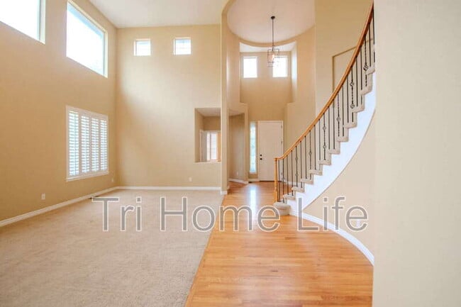 Foto del edificio - 11033 Grayledge Cir