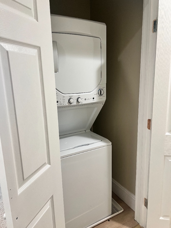 Foto del edificio - 121 E Lancaster Ave