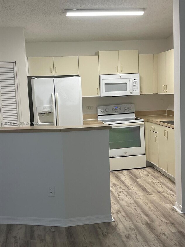 Foto del edificio - 3670 N 56th Ave