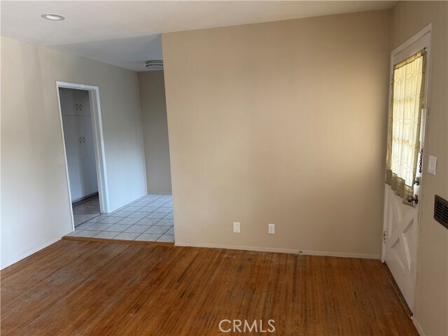 Foto del edificio - 8734 Duarte Rd