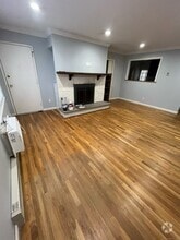 Building Photo - 1307 Hope St