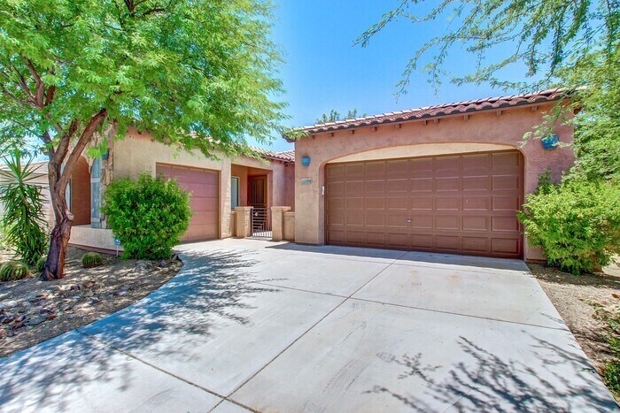 Primary Photo - 4Bed/3 Bath House at 83rd Ave/Happy Valley...
