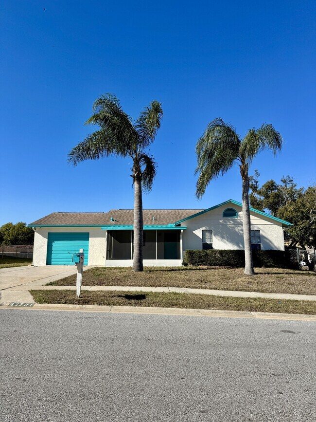 Building Photo - 11721 Salmon Dr