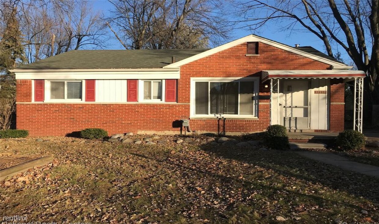 17230 Roseland Blvd, Southfield, MI 48076 House Rental in Southfield