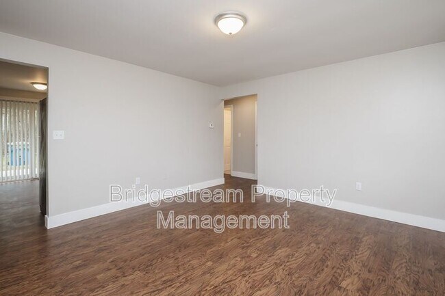 Foto del edificio - 5442 Lofino Ct