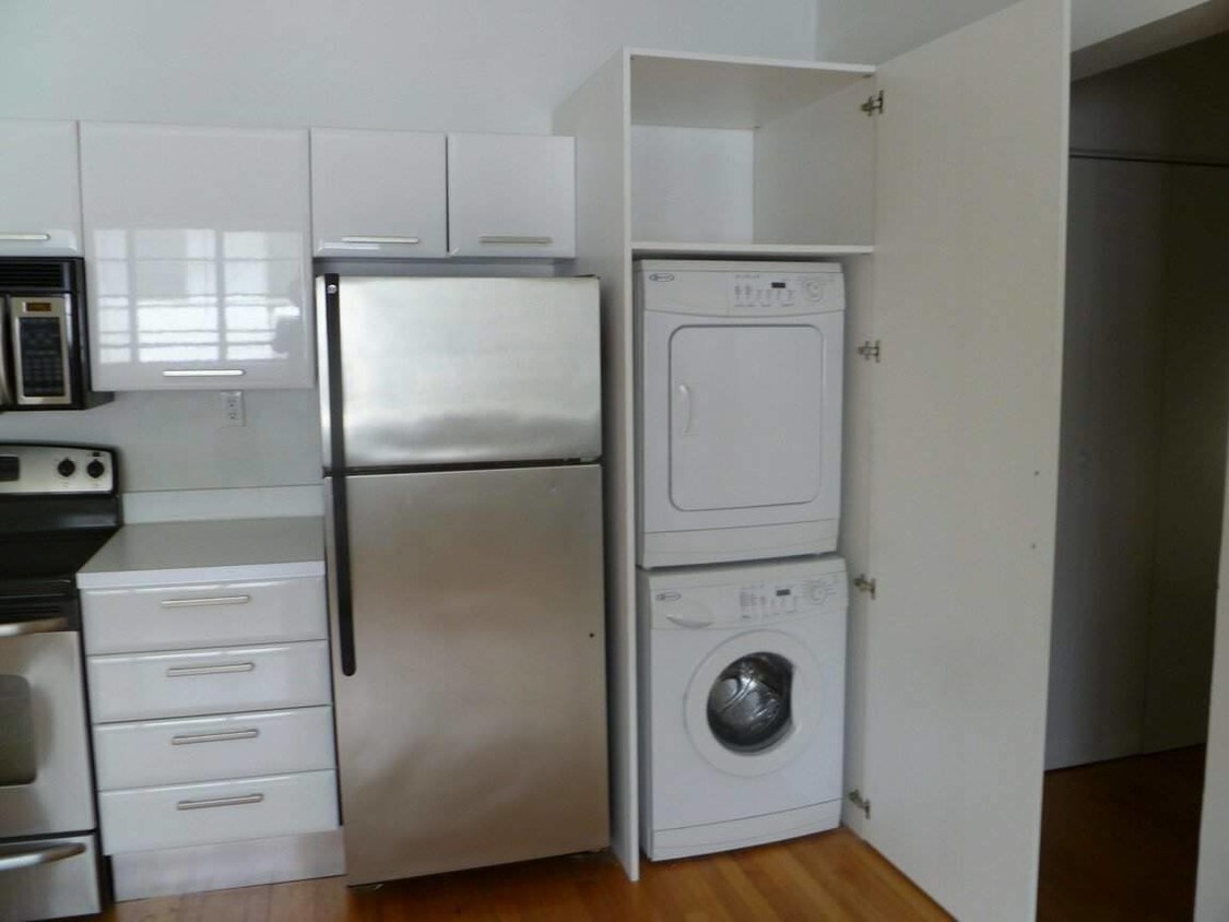 Foto principal - 860 Meridian Ave