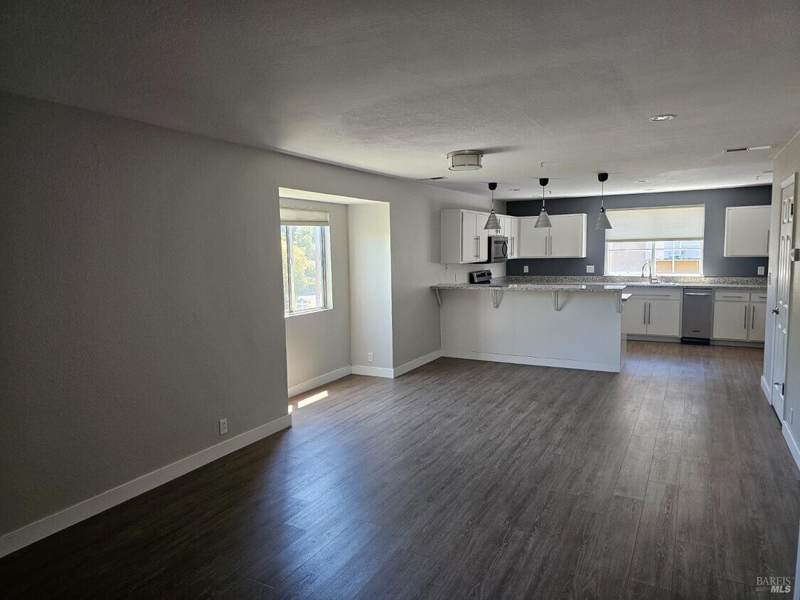Foto principal - 1186 Pear Tree Ln