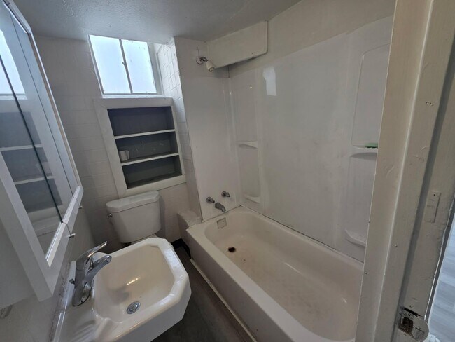 Foto del edificio - 1815 Cleveland Ave