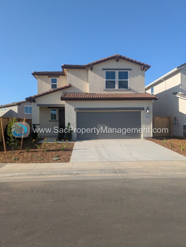 Foto principal - Brand NEW 3 Bed 2.5 Bath Single Family Hom...
