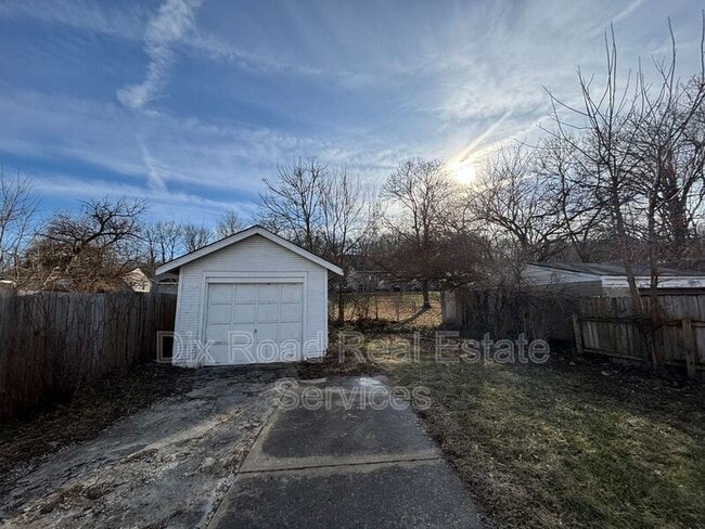 Foto del edificio - 525 Harrison Ave