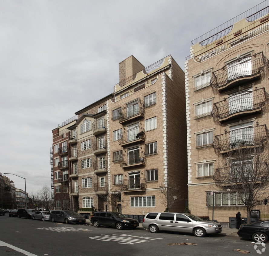 9 Lynch St, Brooklyn, NY 11249 Apartments in Brooklyn, NY