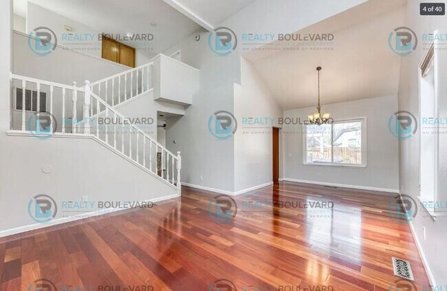 Foto del edificio - 3 Bedroom 2 Bath Home with access to Pool,...