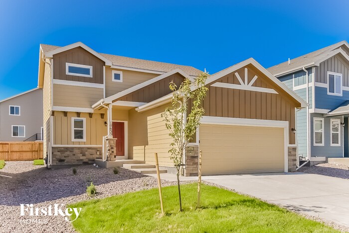 Foto principal - 10633 Luneth Dr
