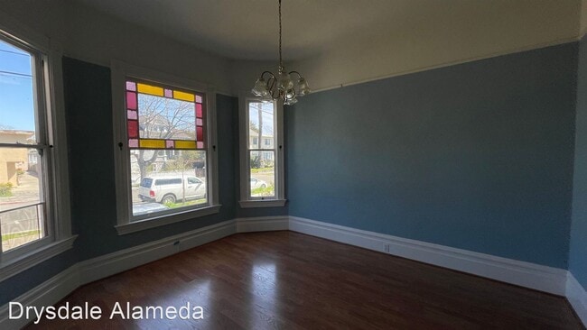 Building Photo - 3 br, 2 bath House - 2160 Alameda Ave
