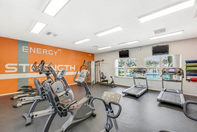 Building Photo - Wellington Woods