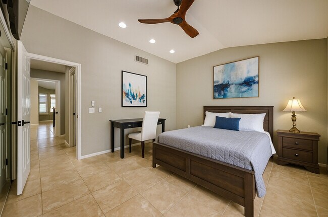 Building Photo - 13507 W Sky Hawk Dr