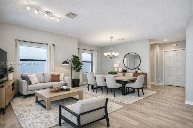 Foto del edificio - 760 NE 193rd Terrace