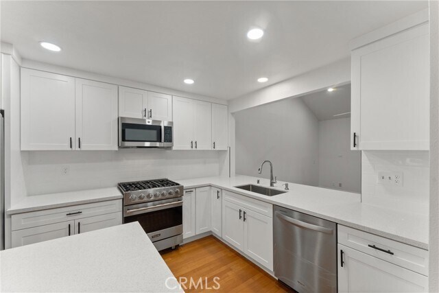 Building Photo - 7 Boone