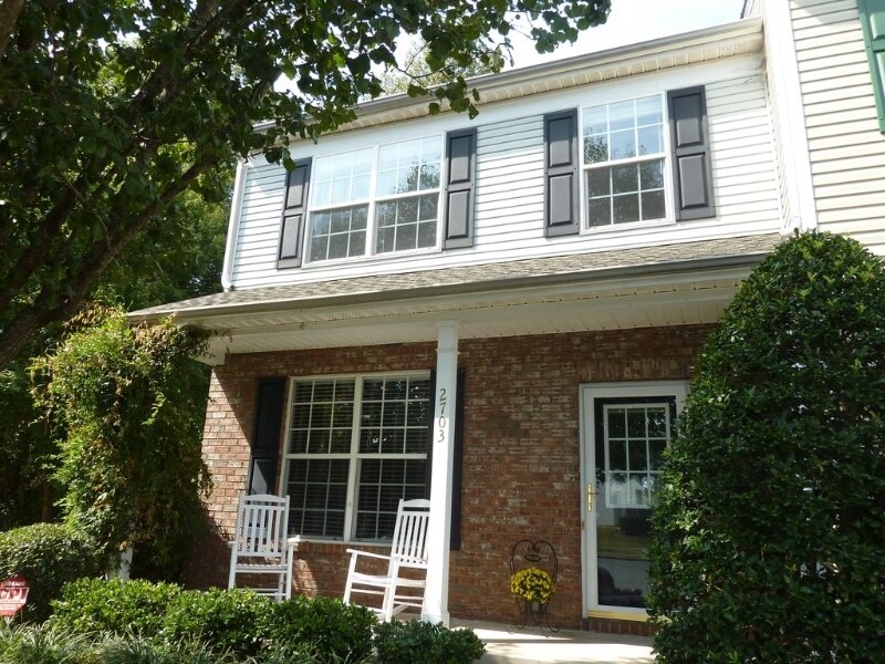 Primary Photo - 2703 Thornbush Ct