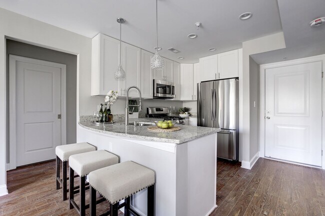 Kitchen - 1920 3rd St NE