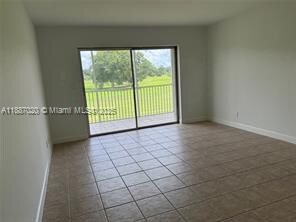 Foto del edificio - 5100 SW 90th Ave