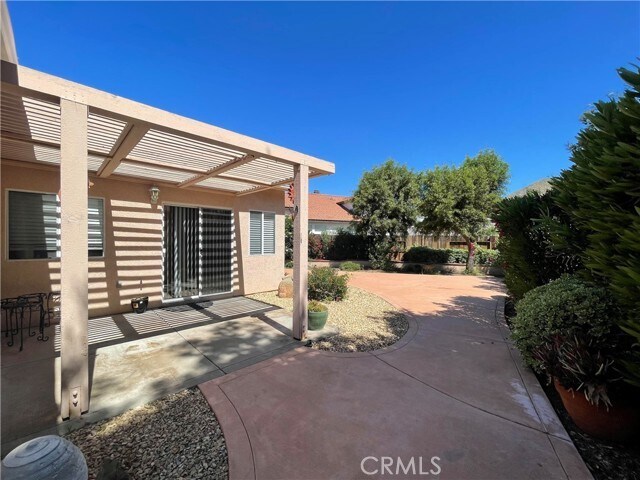 Building Photo - 22901 Sheffield Ct