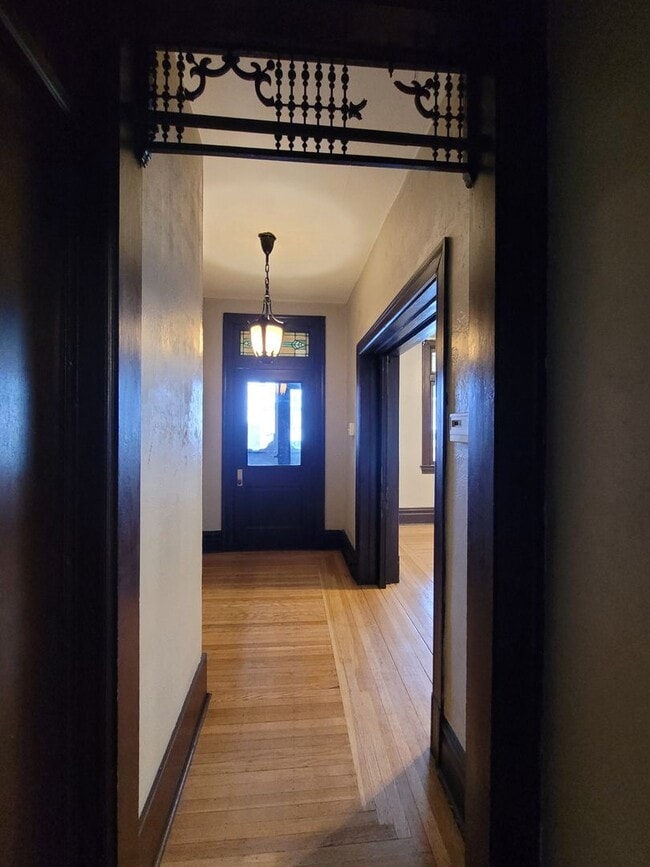 Building Photo - ter1714